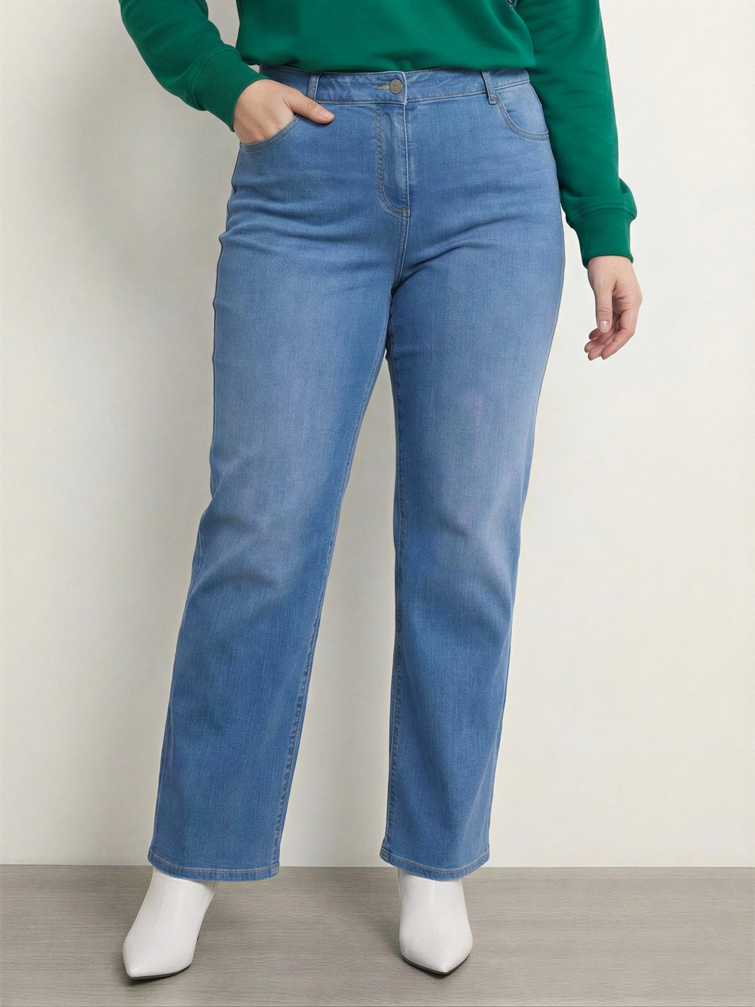 Джинсы из смесового хлопка прямого кроя